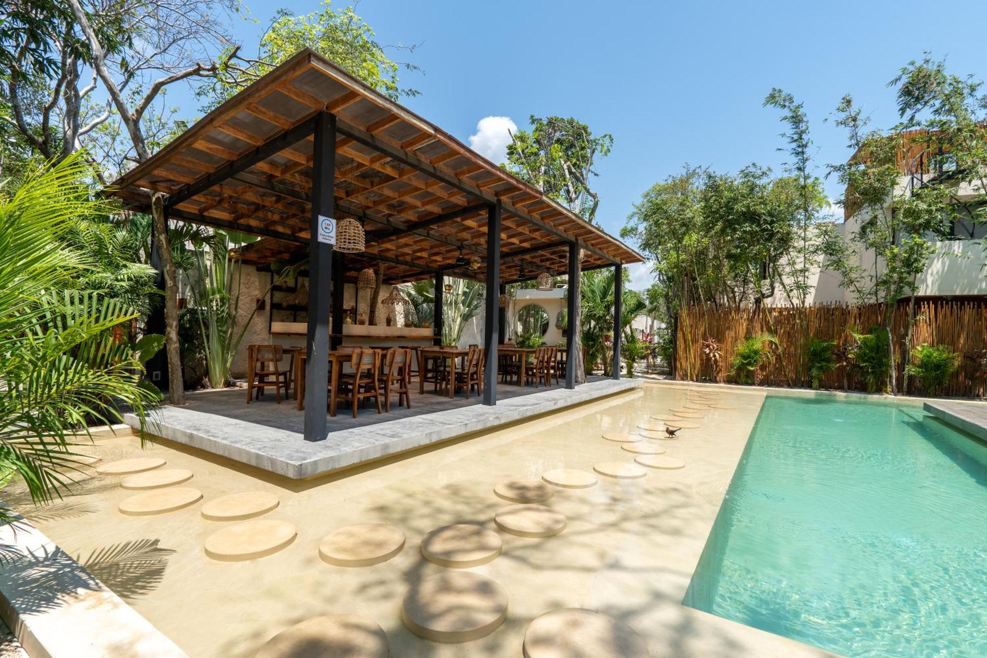 Moonstone - With Private Pool And 24hrs Security & Club Access Pousada Tulum