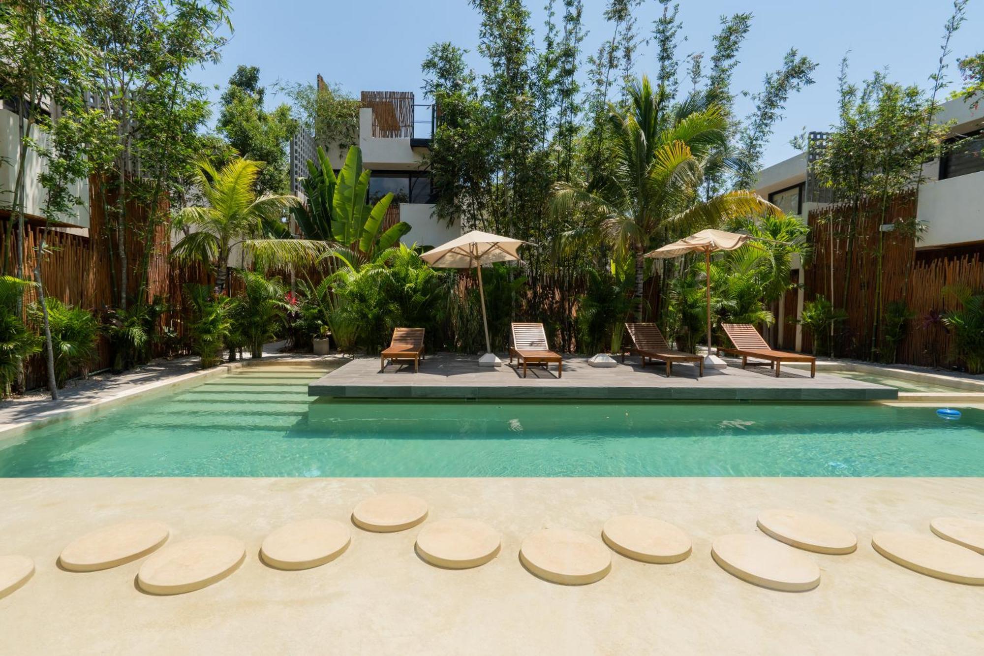 Pousada Moonstone - With Private Pool And 24hrs Security & Club Access *